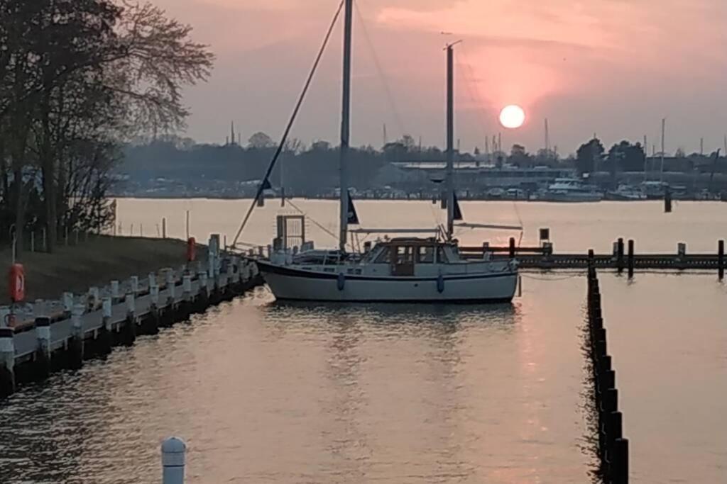 Traveloge Mit Schwimmbad Und Sauna Lubeck Exterior photo